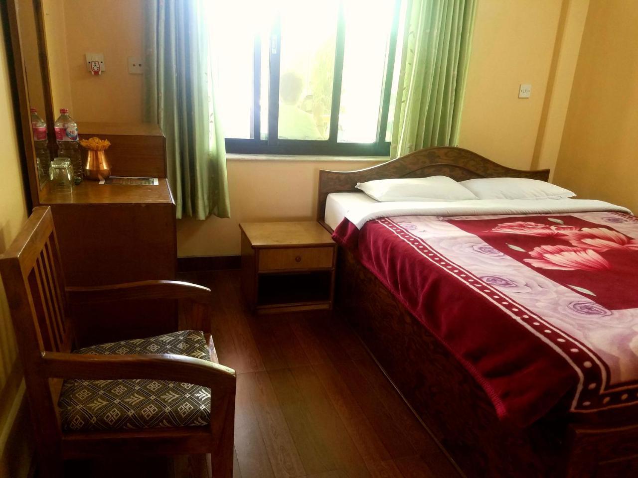 Hotel Diplomat Покхара Номер фото